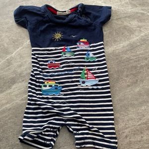 Jojo maman Bebe shorts onesie 18-24 months